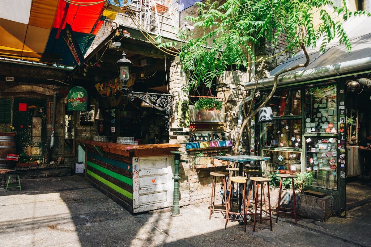 Budapest ruin bar scene in the Jewish Quarter